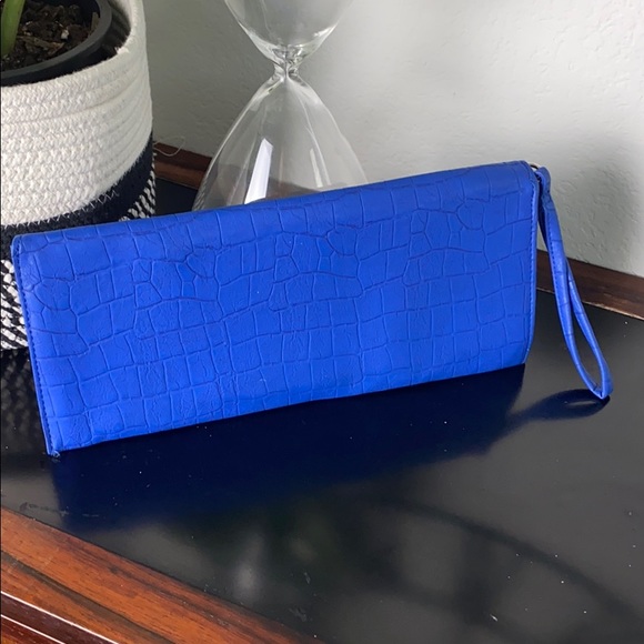 Giannini wristlet - Picture 8 of 9